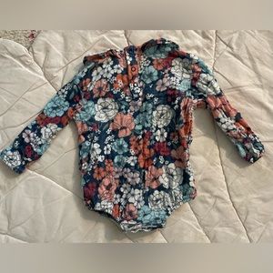 Angel Dear Muslin Collared Bubble Romper